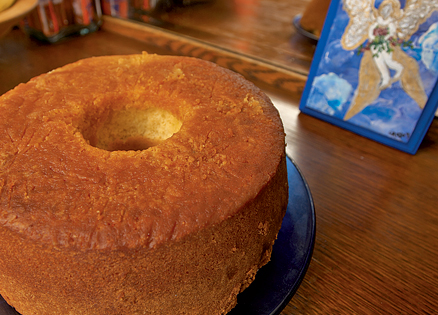 Ginger Ale Pound Cake
