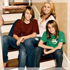 Niki Taylor: Faith and Recovery from a Car Accident