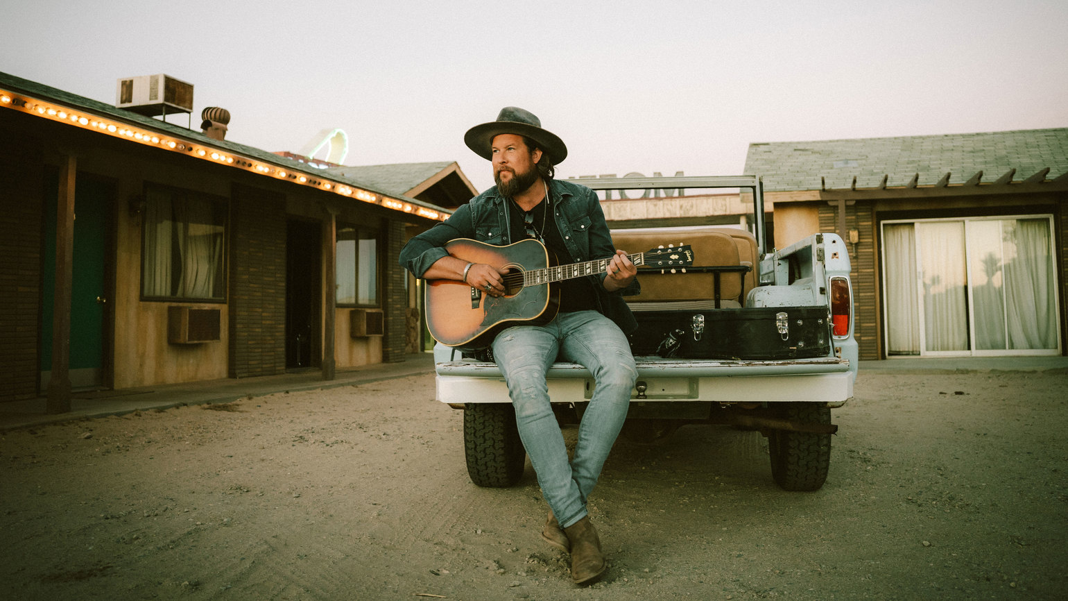 How a Moment Changed Zach Williams’ Faith