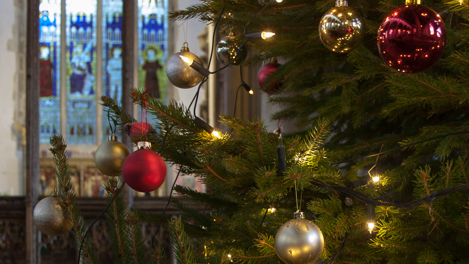 3 Church Prayers to Enrich Your Christmas Spirit