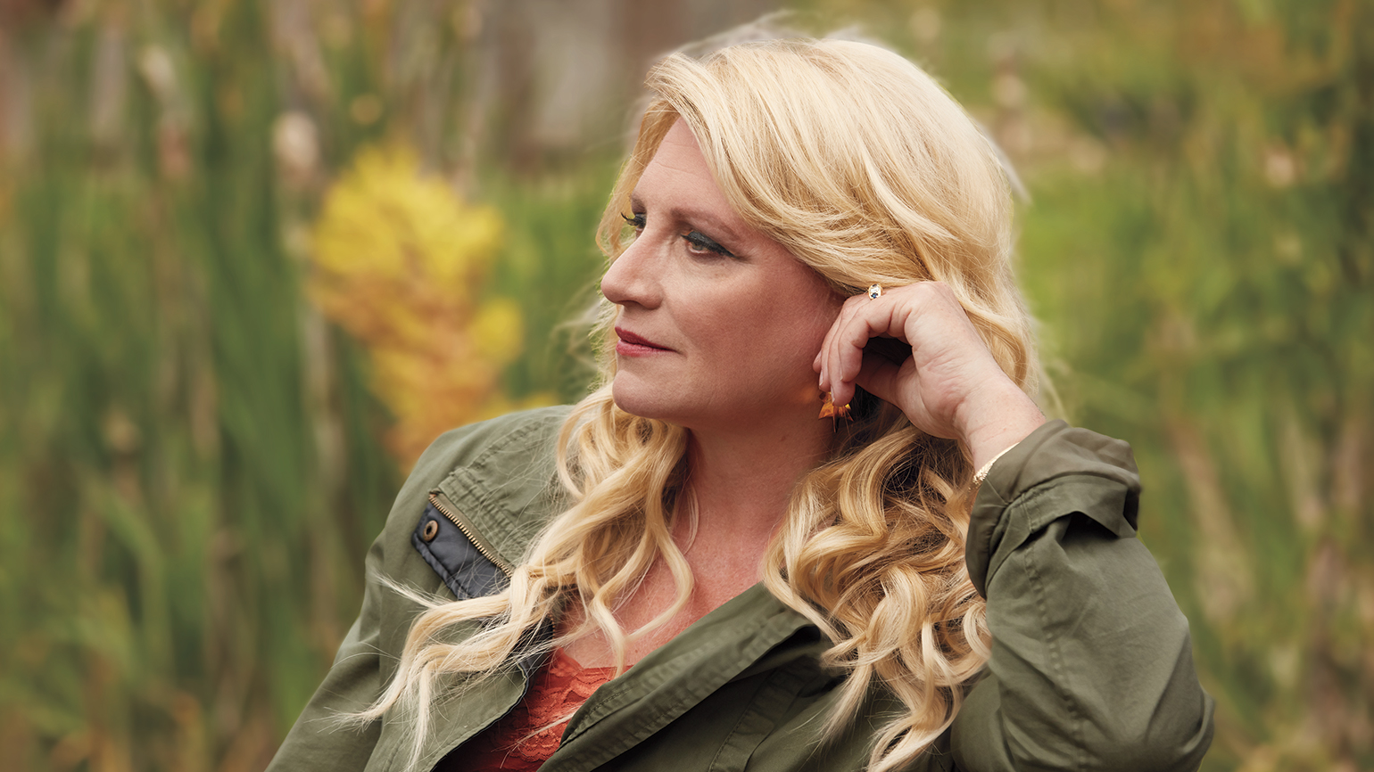 Delilah: Her Faith and Her Fans Support Her in Tough Times