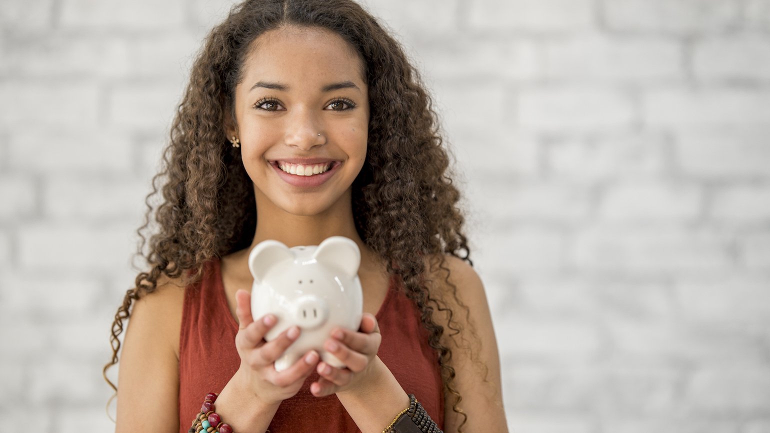 3 Positive Aspects of Living Frugally