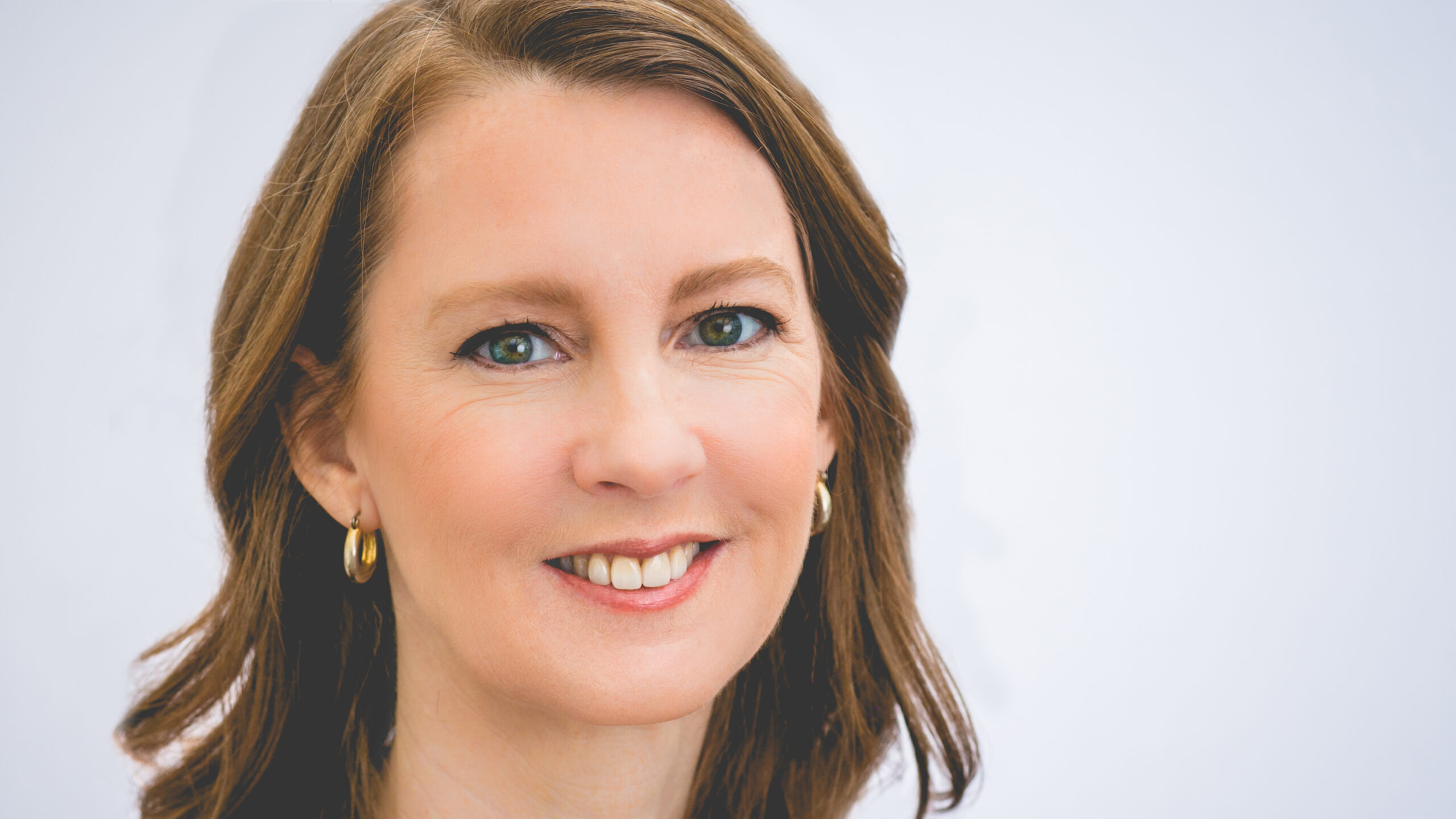 6 Practical Decluttering Tips from Gretchen Rubin