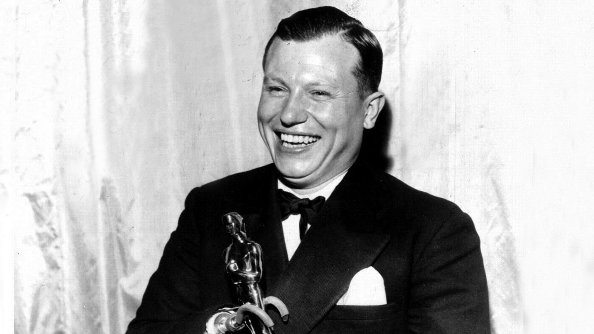 Guideposts Classics: Harold Russell on a Soldier’s Faith