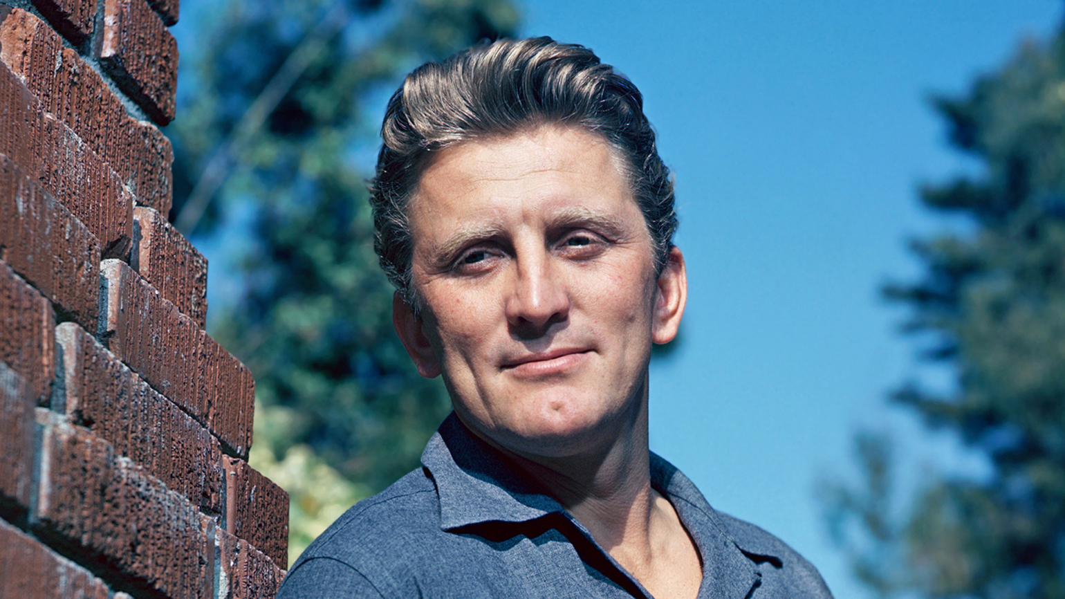 Guideposts Remembers: Kirk Douglas