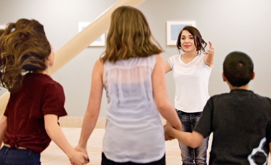 Sharing Her Dream with Homeless Teens