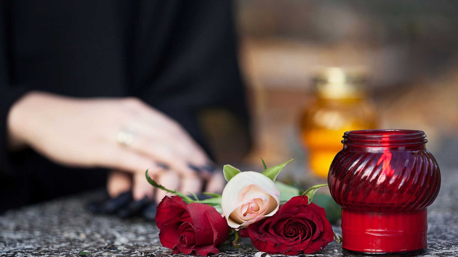 5 Tips to Create a Personalized Memorial Service