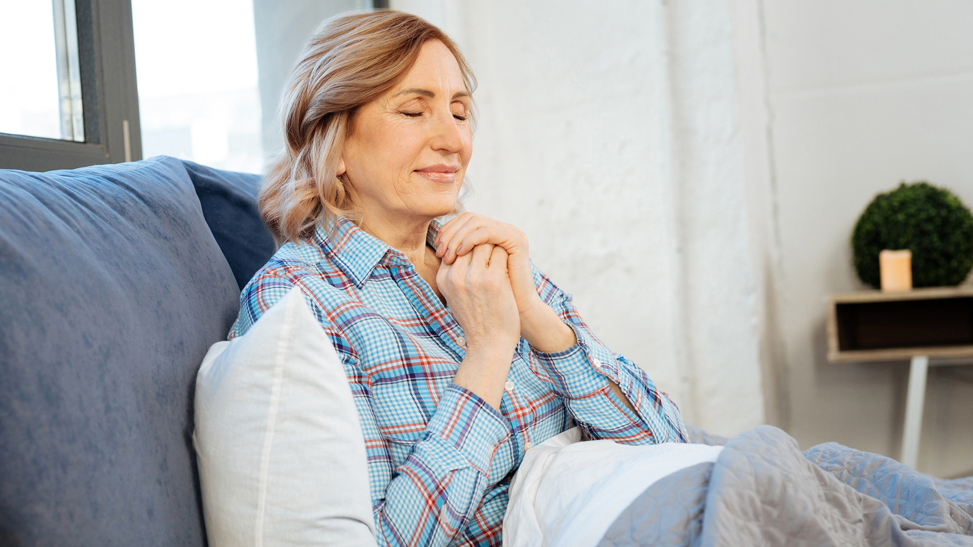 12 Best Bible Prayers for the Morning