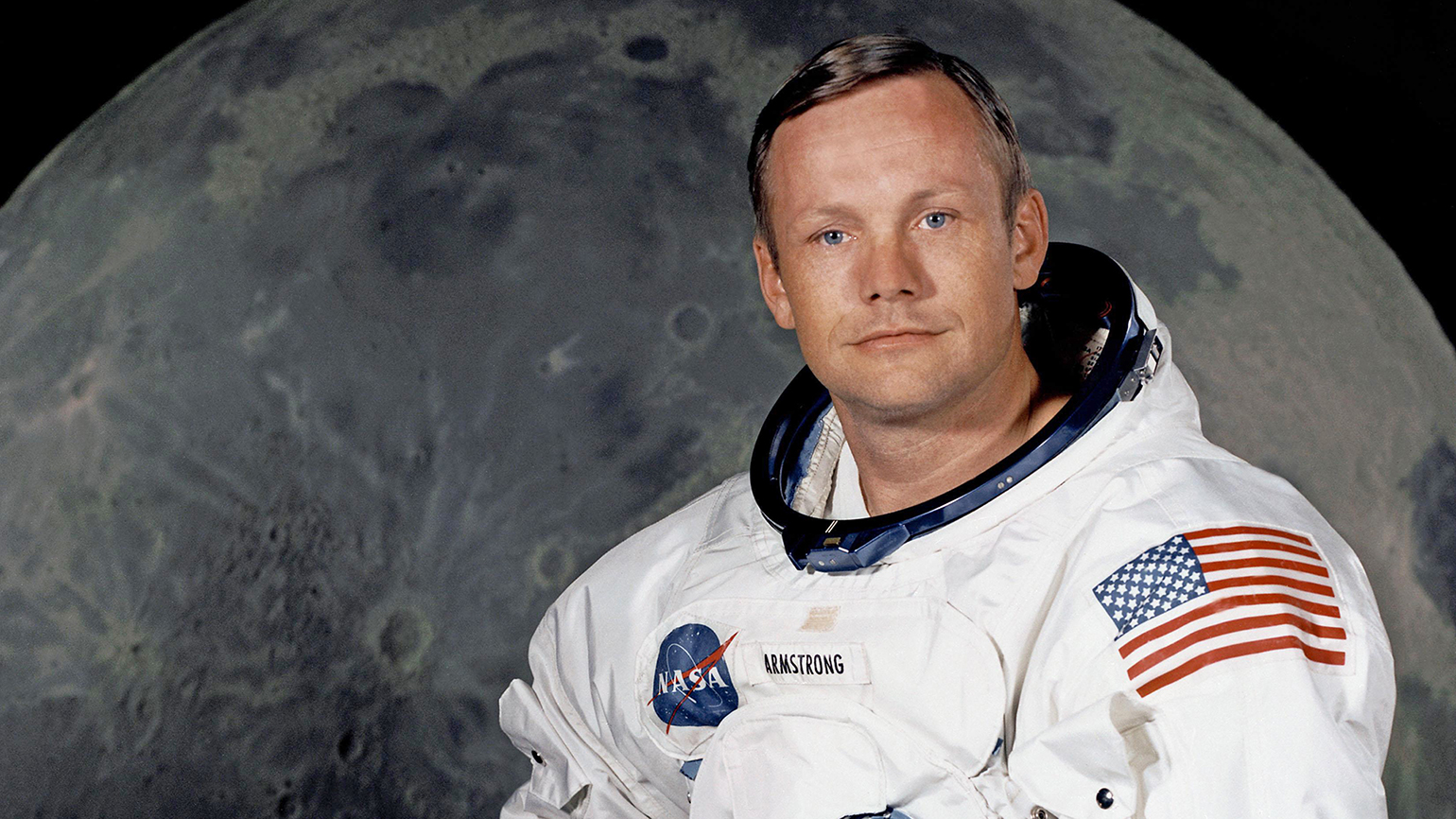 Guideposts Classics: Neil Armstrong’s Mother on Her Son’s Love of Flying