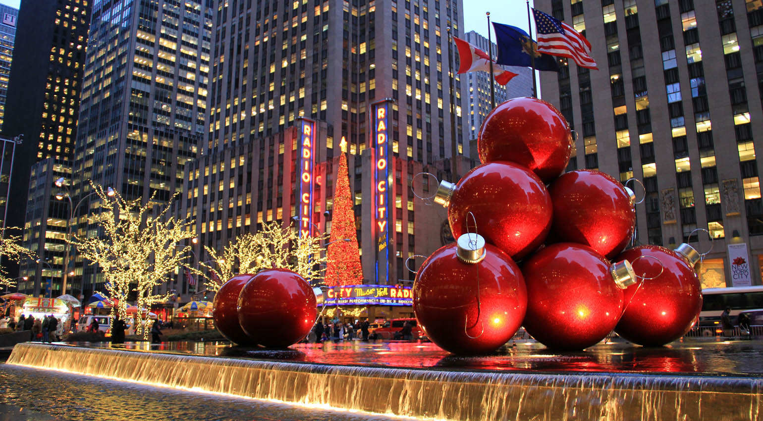 Why I Love Christmas in New York