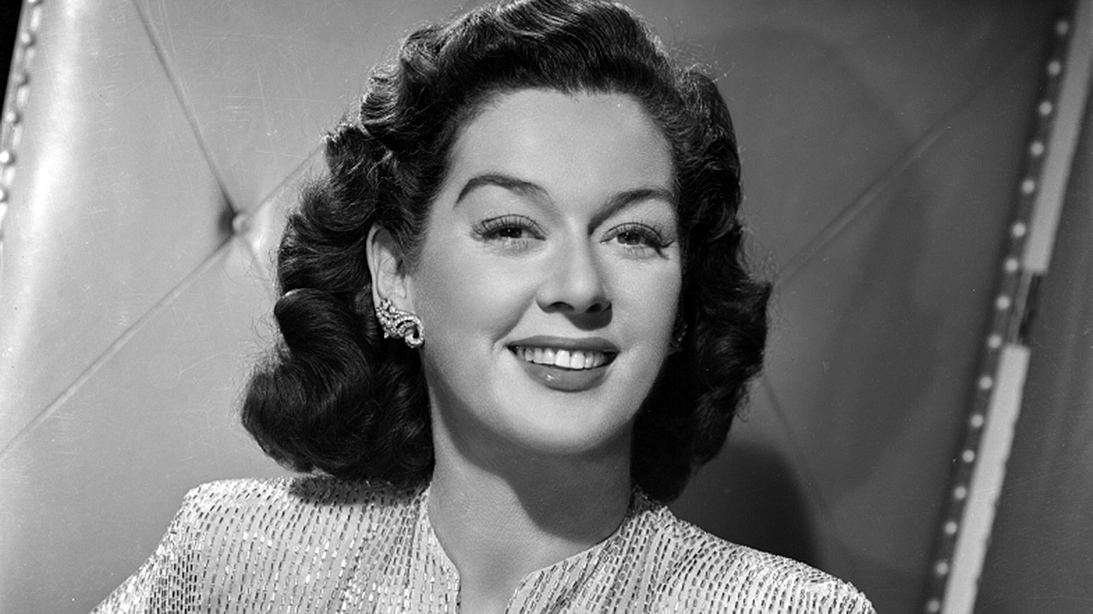 Guideposts Classics: Rosalind Russell on Faith and Heroism