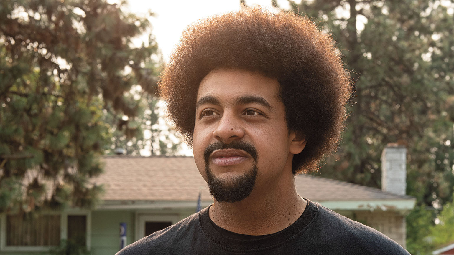 Everyday Greatness: He Healed His Pain with Acts of Kindness