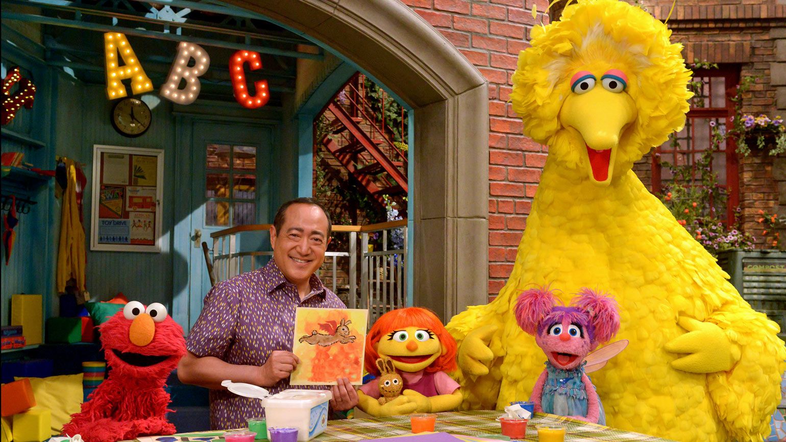 The Inspiring Story of Julia, Sesame Street’s First Puppet With Autism