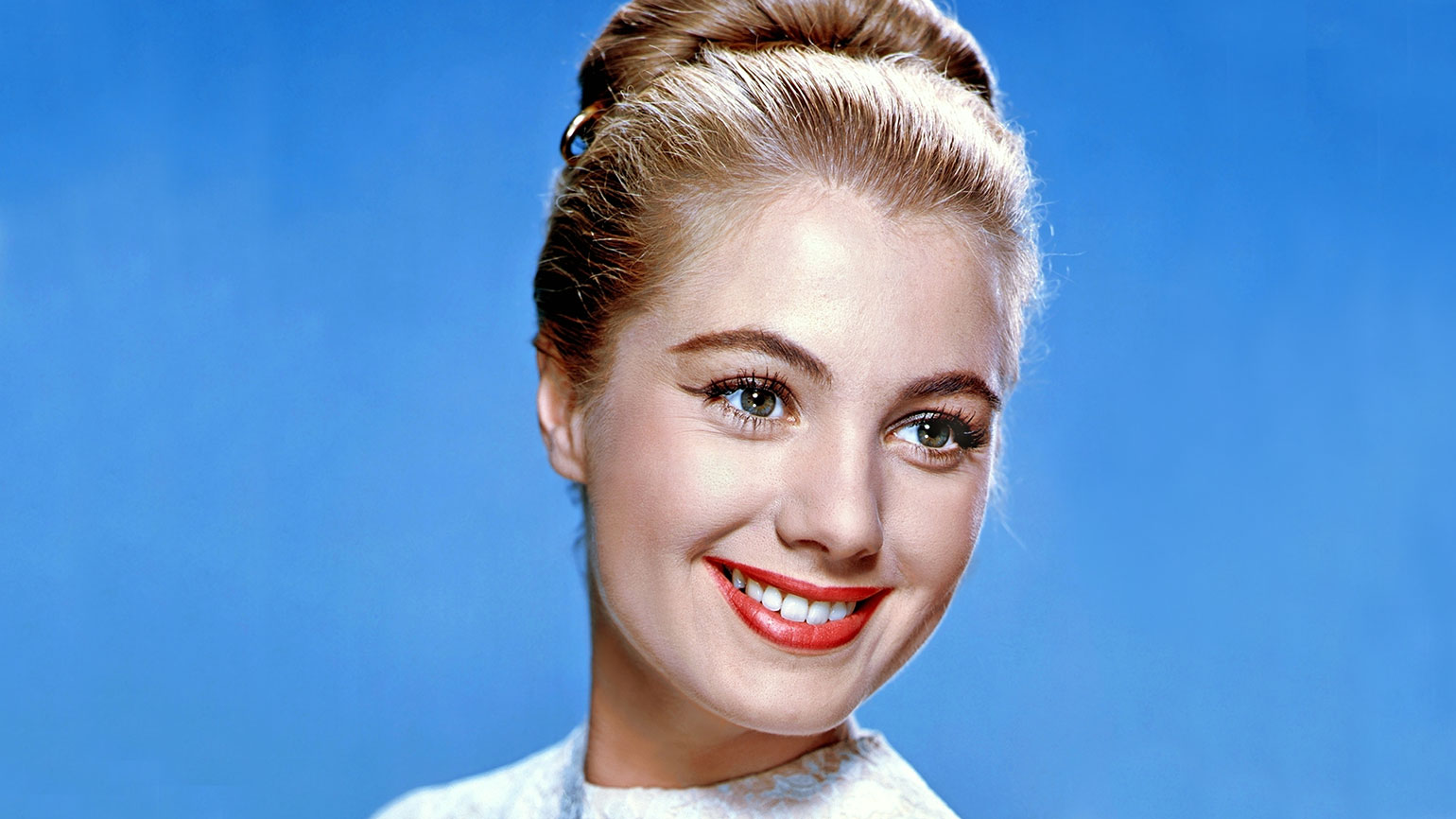 Guideposts Classics: Shirley Jones on Fatherly Love
