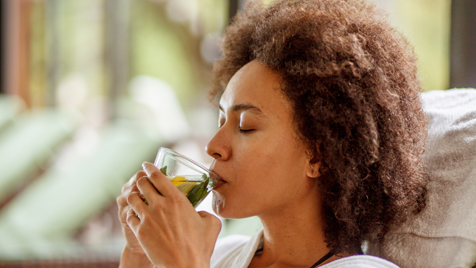 5 Flavorful Herbal Teas to Help You Rest and Digest