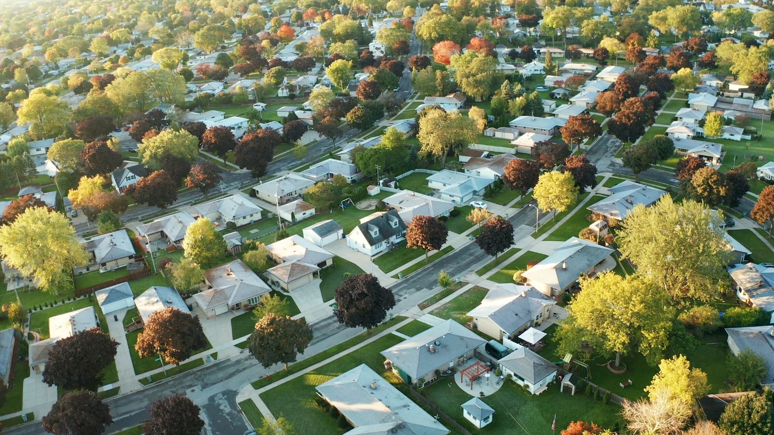 5 Inspiring Stories of Communities Coming Together During the Pandemic